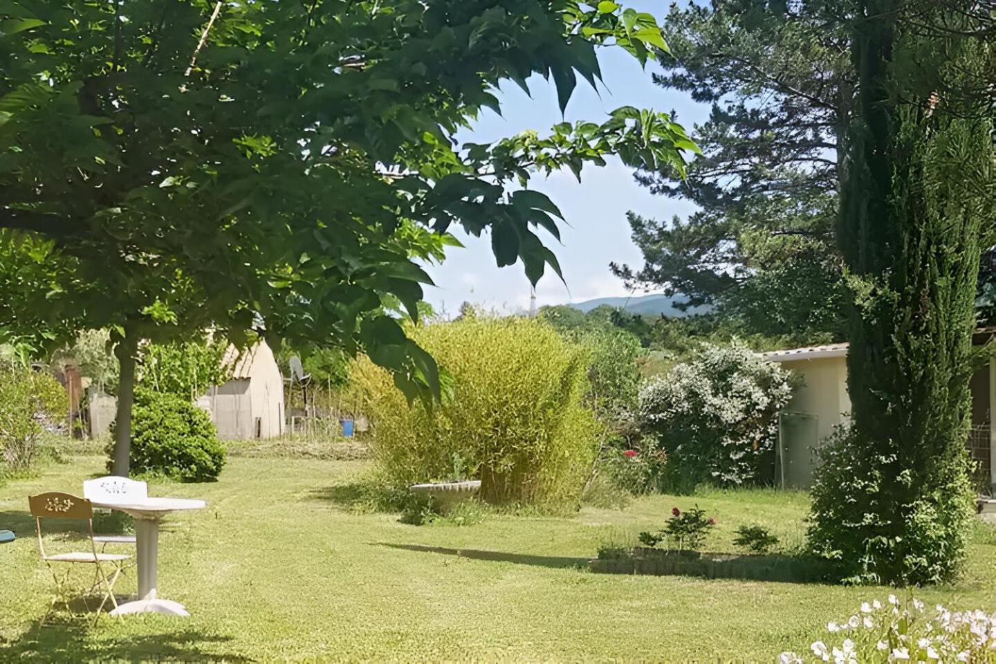 Chambre Dans Petit Havre De Paix Avec Piscine Chauffee Au Coeur Du Luberon Gargas  Exterior photo